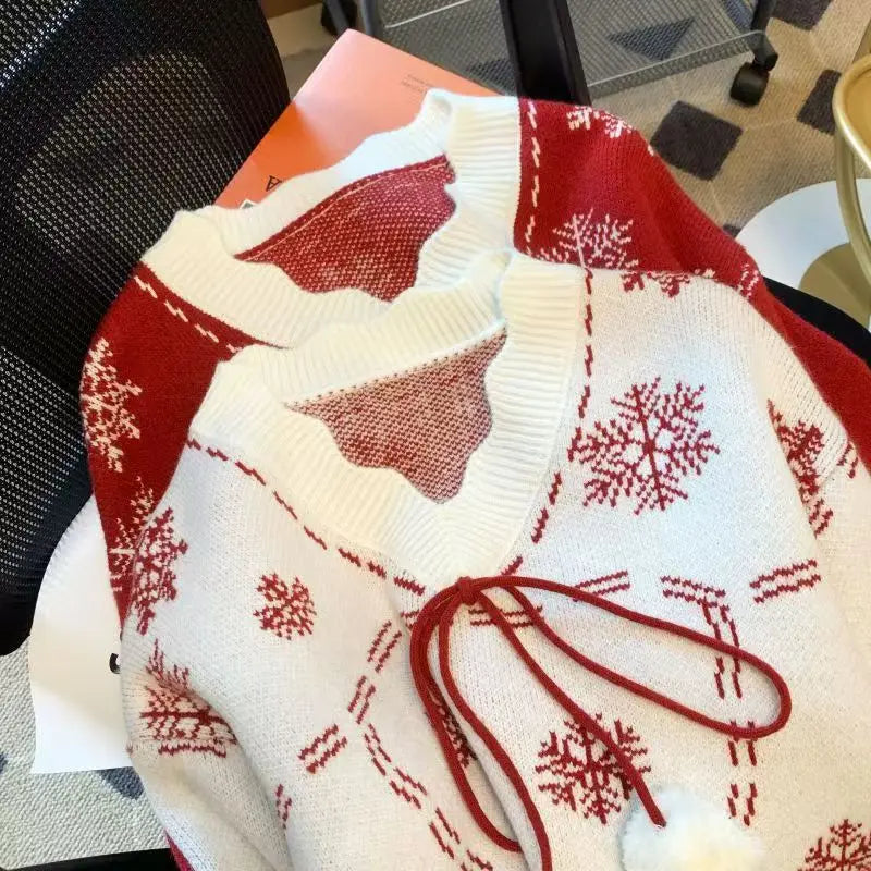 Women's Snowflake V-Neck Christmas Sweater with Bow – Winter Knit Pullover