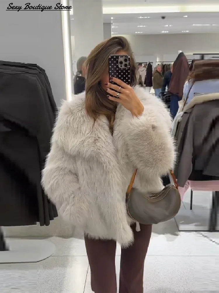 Elegant Faux Fur Jacket for Women – Lapel Thick Loose Coat 2025