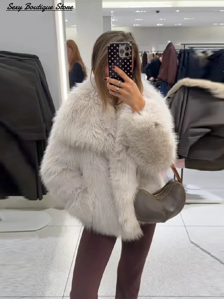 Elegant Faux Fur Jacket for Women – Lapel Thick Loose Coat 2025