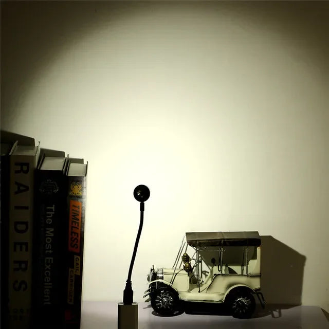 USB Sunset Projection Lamp – Rainbow Atmosphere Night Light for Photography & Decor